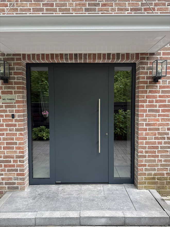 H&ouml;rmann voordeur bij klant